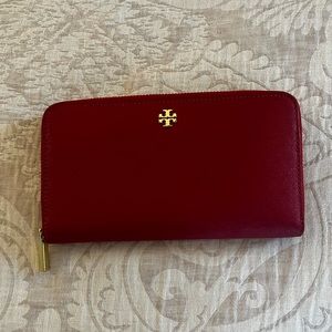 Tory Burch red clutch wallet - like new